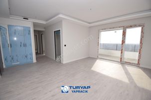 Turyap Yapracık 'tan Kayalar Kule 'de Yüksek Kredi İmkanlı Oturuma Hazır 2+1 Daire