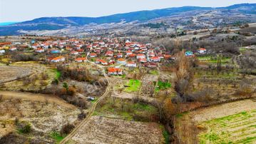 Sakarya Taraklı Akçapınar Köy İçi İmarlı Yapı Yapılabilir