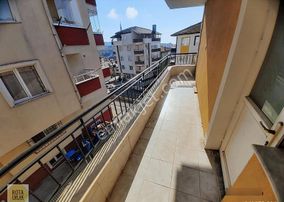 Sağlık Ocağı Yanı 3. Kat Yapılı Manzaralı Daire