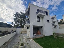 Akarca Zümrut Evlerinde 4+2 Ultra Lüks Villa