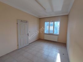 Tıp Fakültesi Civarı, Satılık 1+1 Stüdyo Daire