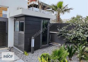 Gültekin Pera Çiğli Havuz Cepheli Satılık 1+1