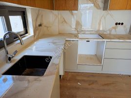 Dereköy'de Butik Sitede Satılık 2+1 Üst Kat Daire