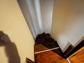 Çiğdem Mah Site İçinde Odtü Ve Taurus Avm Komşu Satılık Daire