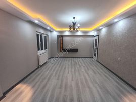 Sincan Plevne Mah.de Bosna Cadde Üzerinde Ultra Lüks Yapılı 3+1 Satılık Daire