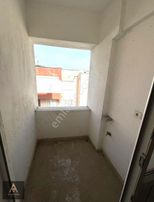 İnci Yaşamın Köşesinde Yatırım Fırsatı 2+1 Doğal Gazlı Ofis