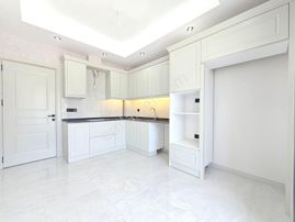 Denizli Şemikler De 170 M2 Ebeveyn Banyolu Güzel Lokasyonda Arakat Satılık Son Daire