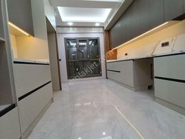 Naz Bayrak Mevki Satılık 3+1 Ultra Lüks