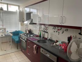 Yahyakaptan Mahallesi Full Eşyalı Kiralık 3+1 Daire