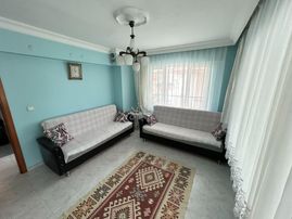 Cihan Emlak Erdekte Denize 300m Merkezi Konumda Eşyalı 2+1 Daire