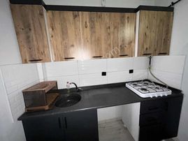 Şehitler'de Sıfır Eşyalı 1+1! Asansörlü, Ara Kat,mondi Yanı