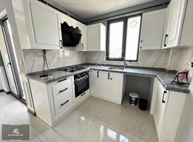 Alan Emlak; Deniz Manzaralı, Ultra Geniş, Ara Kat 1+1 Daire