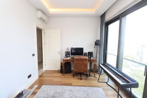 Kadıköy Ziverbey 34te Satılık 4+1 Akıllı Daire