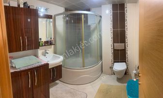 Acil Satılık Çakırlar Büyük Göbekte 180m2 3+1 / Realty Gate