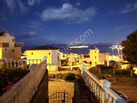 Seferihisar Tepecik Te Satılık Yazlık Full Deniz Manzaralı