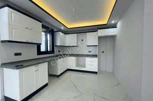 Didim'de Acil Satılık 4+1 Havuzlu Bahçeli Villa Satıyoruz