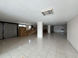 Düden Cadde Üzerinde 500 M² Üç Katlı Fırsat Dükkan