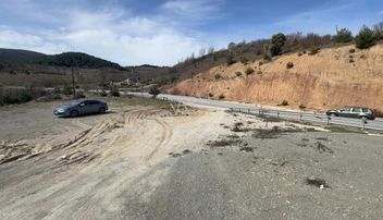 Geyve Taraklı Karayolu Üzeri Yatırımlık Tarla