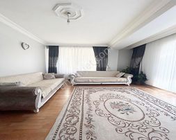 Esenyurt Merkez Mah Cadde Üzeri 2+1 Kelepir Arakat