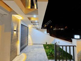 Didim Hisar Mahallesi 2+1 Ayrı Mutfak Müstakil Girişli Villa