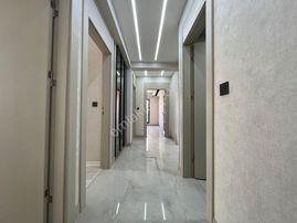 Karakaya'da Katta Full Lüx Yapılı Ebeyn Banyolu 4+1 Daire