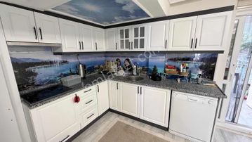 Didim Akbük'te Denize Sıfır Site İçerisinde 3+1 Eşyalı Yazlık