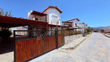 Muğla Milas Bozbük'te Denize Sıfır Satılık Tam Müstakil Villa