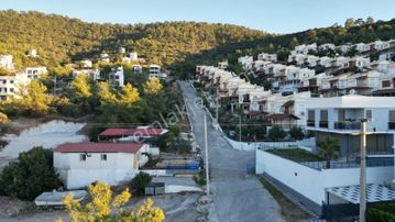 Didim Akbük Çukur Mevkii Satılık Deniz Manzaralı Arsa 244 M²