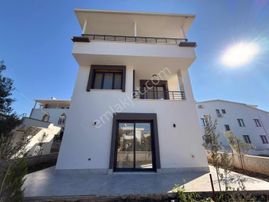 Didim Mavişehir Denize 200m 4+1 Villa