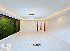 Sima Yapı'dan Metrobüse 10dk Cadde Üzeri 2+1 Fırsat Geniş Daire