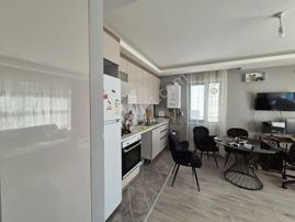 İncek Kızılcaşarda Teraslı Ve Kiracılı 1+1 Fırsat Daire