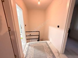 B.m Real Estate Satılık 3+1 Dubleks Daıre