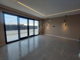 Karaova'da Bağımsız 5+2 Özel Havuzlu Lüks Satılık Villa