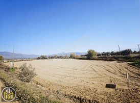 Yolüstü Mh. Sinde4 Lük Sulama Suyu Ve Elektiriği Olan Tarla