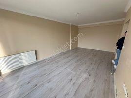 Bilgin Emlaktan Karaköyde Geniş 2+1 Kiralık Daire