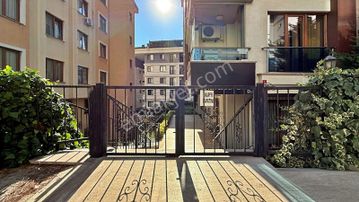 Weal World' Den İncirli De, K.otoparklı Yeni Binada, 3+1, Arakat Lüks Daire ...