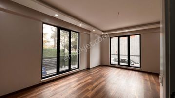 Satılık Kartal'da E-5 Yanı Yeni 2+1 Metroya 5 Dakika Yerden Isıntmalı