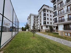 Beyaz Konaklar Rezidansta 101 M2 Ebeveyn Banyolu Daire