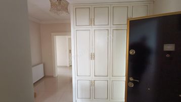 Konak Mhde 2+1 120m2 Kombili Kiralık Daire