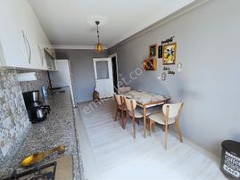 Gebze İnönü Mh. İskanlı Satılık Cadde Üzeri 3+1 Arakat Daire