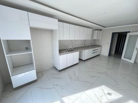 Lider Emlak'tan 160 M2 Sıfır Site Dairesi