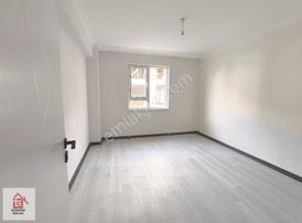 Güngör Emlak'dan Beşikkayada Satılık 3+1 Daire