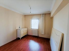 Manzaralı İskanlı Geniş 3+1 Bağımsız Çift Asansörlü