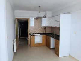 Tekerek Mahallesinde Geniş Kiralık 2+1 Kiralık Daire