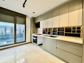 ꧁ay Emlaktan꧂altınkum'da Arakat Modern Tasarım Ebeveyn Banyolu Satılık 2+1 Ultra Lüks Daire