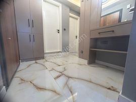 Alsancak Merkezde 33.000 Tl Kiracılı Satılık 2+1 Daire