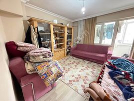 Hıdıraga Mahalllesı Kat 5 2+1 110 M2 Asansör Yok 25 Yasında 1,595 Bın