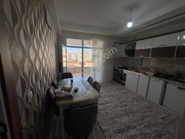 Bağcılar Havalanı Kavşağı Civarı 3+1 Satılık Daire