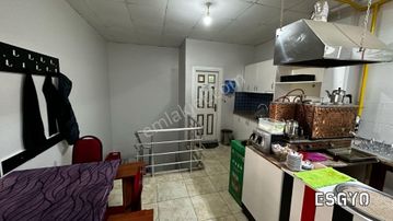 Esgyo'dan Basın Şehitleri Cad Fırsat Satılık Depolu İş Yeri