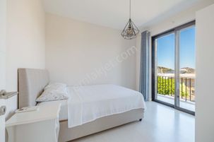 Gümüşlük Eka Sera Evlerinde Satılık Geniş Bahçeli 3+1